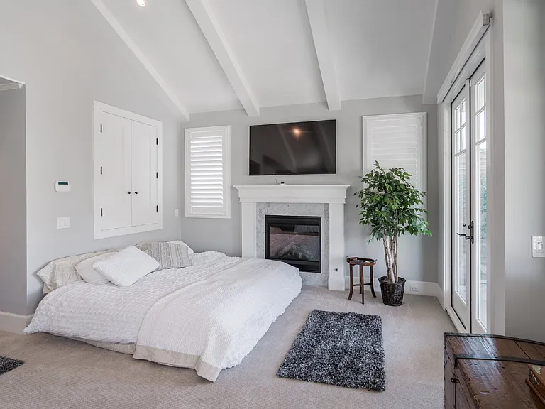 217 Coral Ave — Photo 30