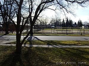 2nd image of 252 E Palmer Ave