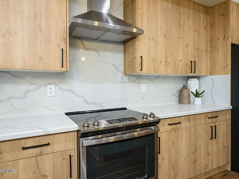 1621 W Medlock Dr — Photo 12