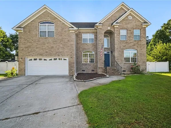 237 Castleberry Dr, Chesapeake, VA 23322