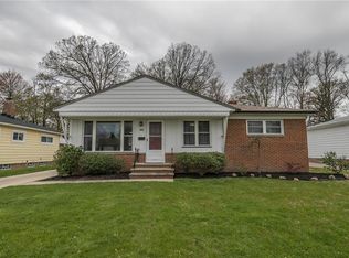 6432 Anita Dr, Parma Heights, OH 44130