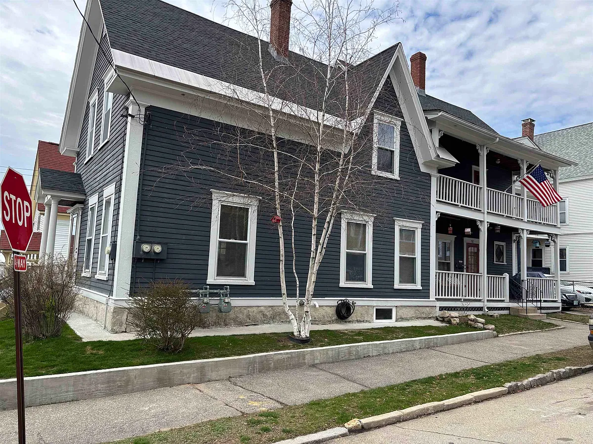 Building Photo - 336 E High St
