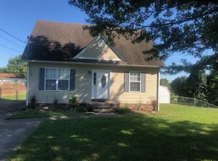 210 Golden Pond Ave, Oak Grove, KY 42262