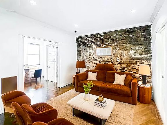 2nd image of 338 E 55th St APT 3A