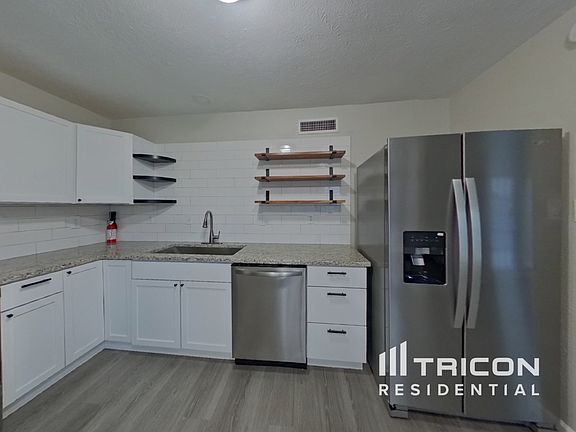 5th image of 5705 Baker Dr