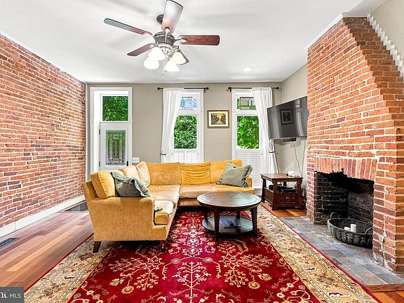 4th image of 219 S Collington Ave