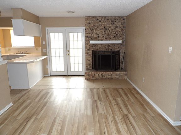 2nd image of 6407 SW Brookline Ave