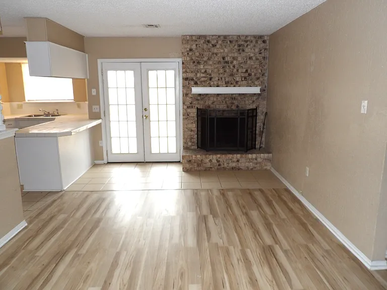 6407 SW Brookline Ave — Photo 2