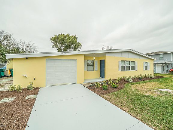 2nd image of 1923 Tyler Ave