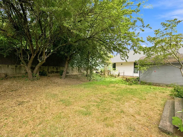 6521 SE 16th Ave — Photo 22