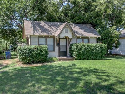 1111 N Boulevard St, Edmond, OK, 73034