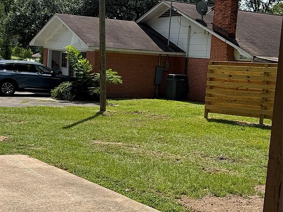 5th image of 310 Southwood Shores Dr #150