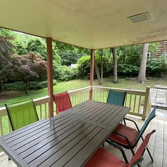 552 Stevens Ave — Photo 10