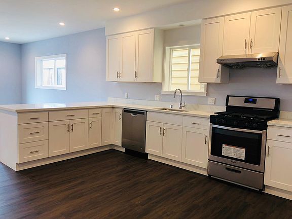 2nd image of 72 Mateo Ave #A