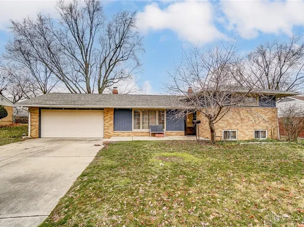 335 Tionda Dr S, Vandalia, OH 45377