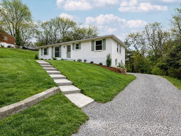 2511 Woodberry Dr, Nashville, TN 37214