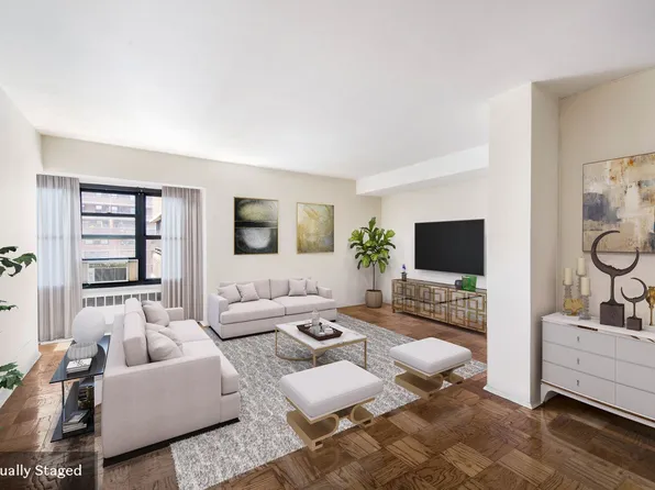 264 East Broadway image 1 of 11