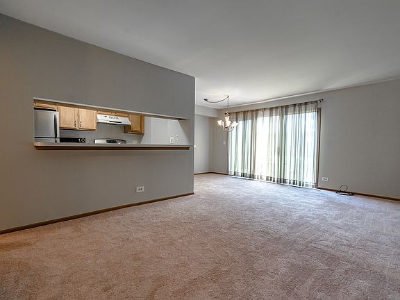 5th image of 7318 Canterbury Pl #17-3