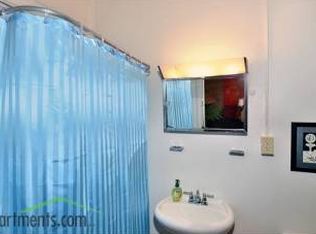 36 Spruce Pl APT 302, Minneapolis, MN 55403