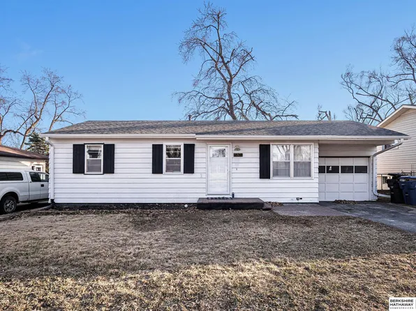 1639 Thayer St, Plattsmouth, NE 68048