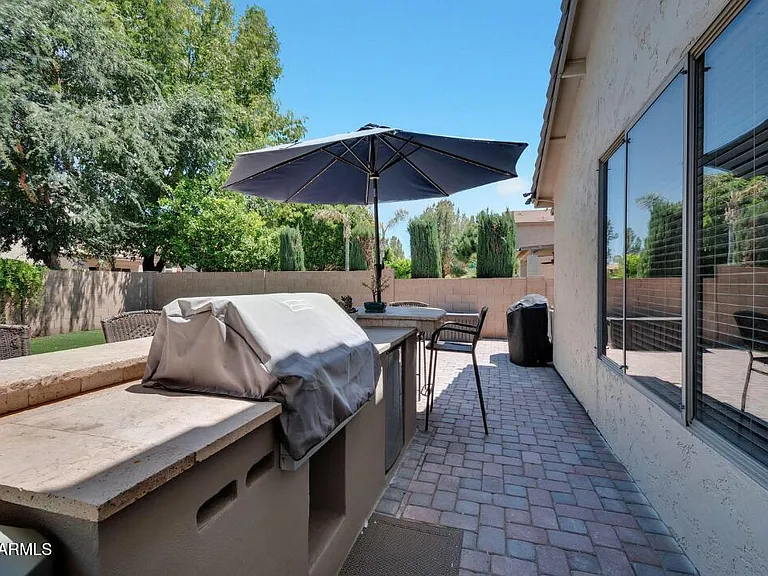 1710 E Tradewind Ct — Photo 3