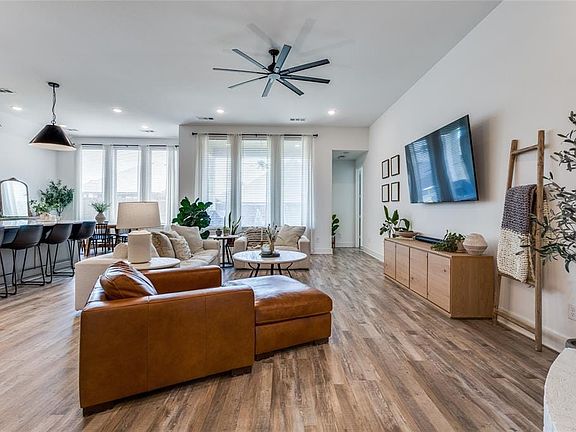 5th image of 3705 Wildridge Blvd
