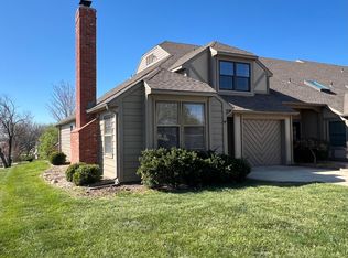 3401 Seminole Dr, Lawrence, KS 66047
