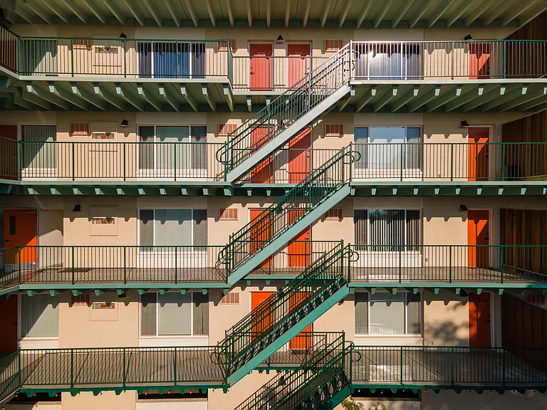 Valli Hi Apartments — Photo 10