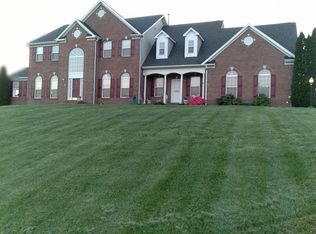 14061 Merlot Ln, Purcellville, VA 20132