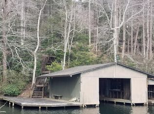 679 Little Buck Creek Rd, Marion, NC 28752