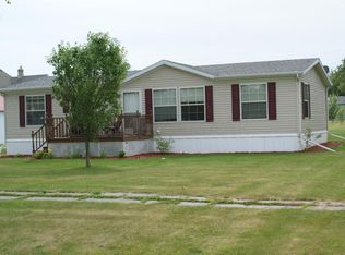 634 3rd St, Walcott, ND