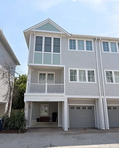 1712 Tearthumb Ct Photo 1