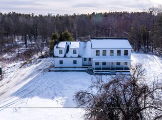307 Pownal Rd, Freeport, ME 04032