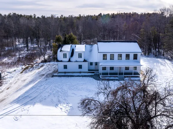 307 Pownal Road, Freeport, ME 04032