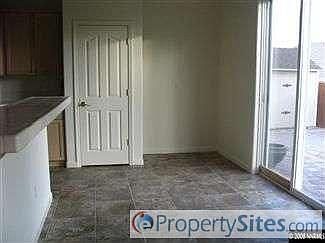 2nd image of 811 Sequoia Pass Ct