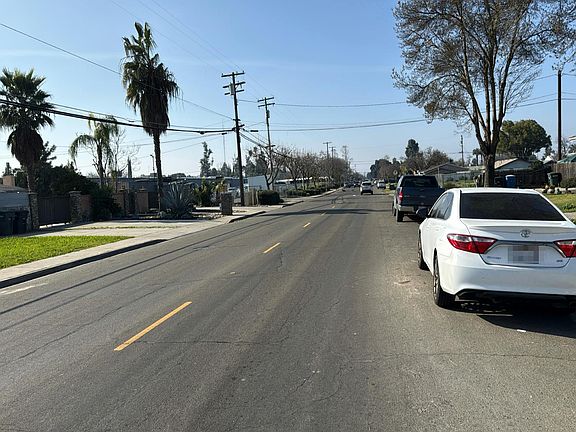 4th image of 2590 Magnolia St