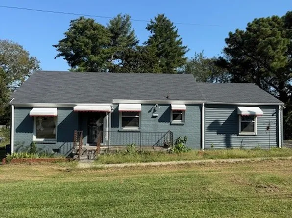 1105 Gibson Dr, Madison, TN 37115