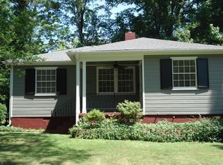 1612 Liberty Dr, Greensboro, NC 27408