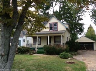 4225 Gratiot Ave, Fort Gratiot, MI 48059