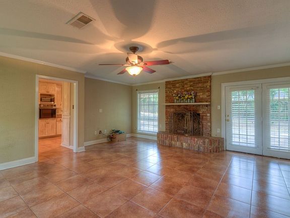 4th image of 119 Scottdale Dr
