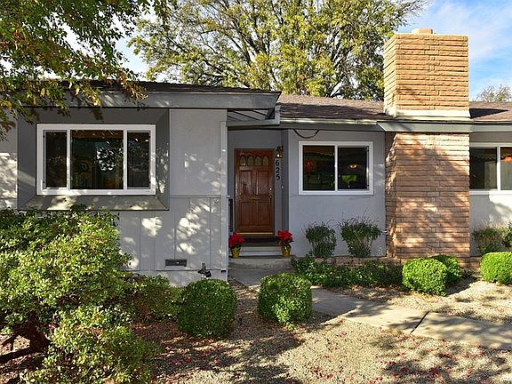 3rd image of 625 California Dr