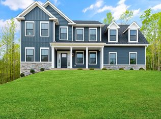 136 Pinewood Rd, Fredericksburg, VA 22405