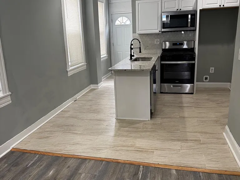 2619 E Fayette St — Photo 1