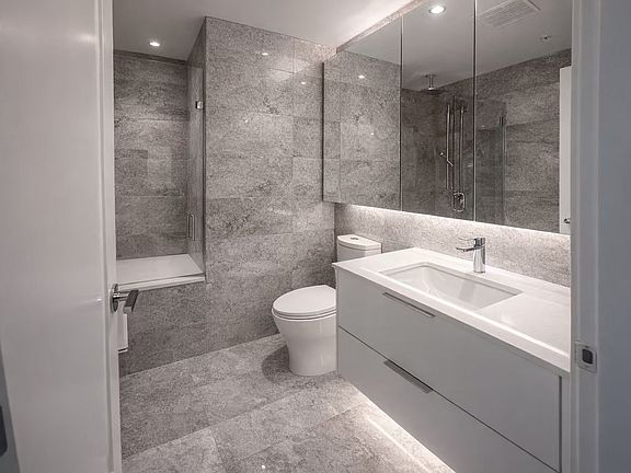 4th image of 6138 Birney Ave #203