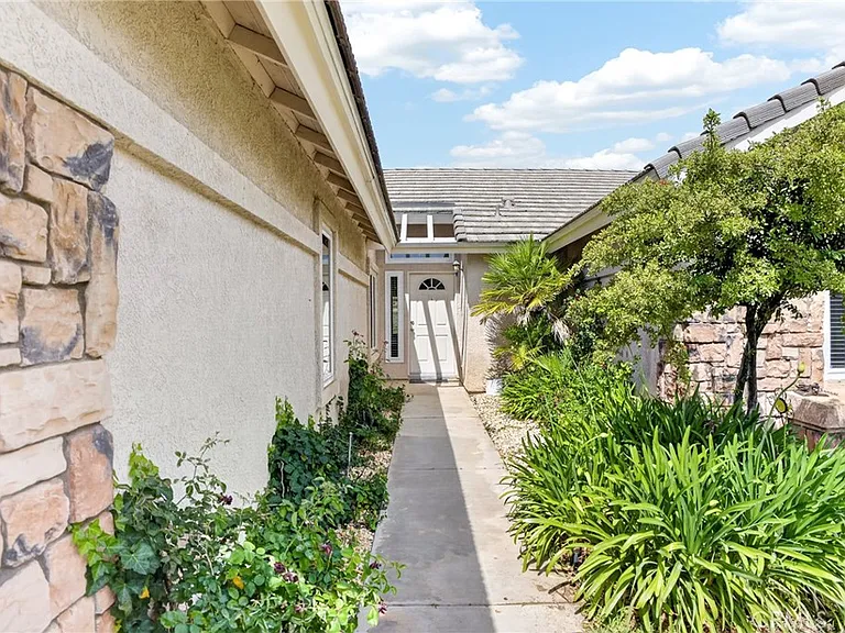 42421 Boulder Dr — Photo 49