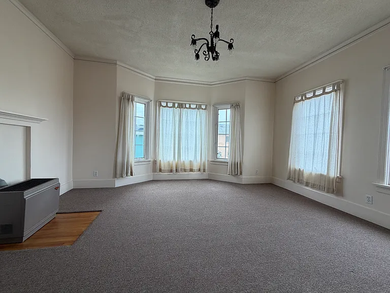 2030 Ashby Ave #12 — Photo 6