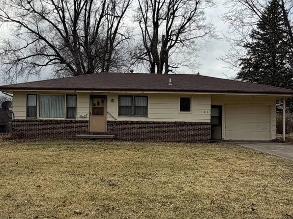 1016 N Poplar St, Creston, IA 50801