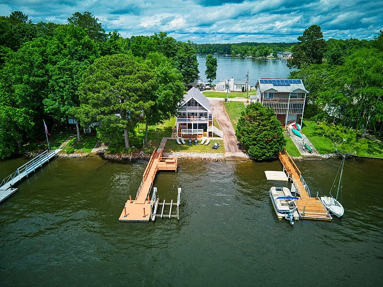 200 Mariners Pointe Rd — Photo 40