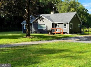 9173 S Fork Rd, Moorefield, WV 26836