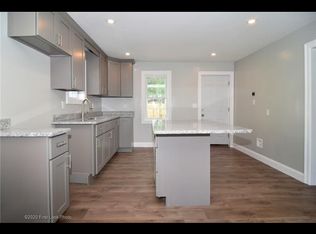 39 Toledo Ave, Warwick, RI 02888